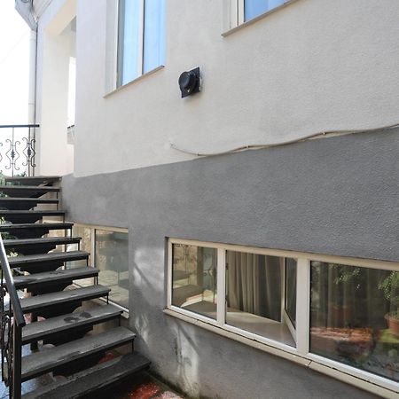ApartHotel RioNi Kutaisi Esterno foto