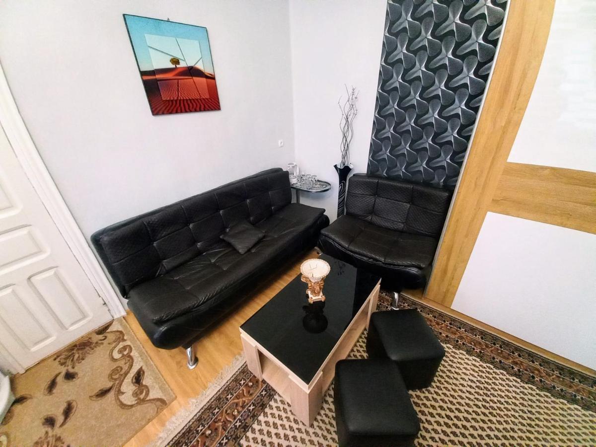 ApartHotel RioNi Kutaisi Esterno foto