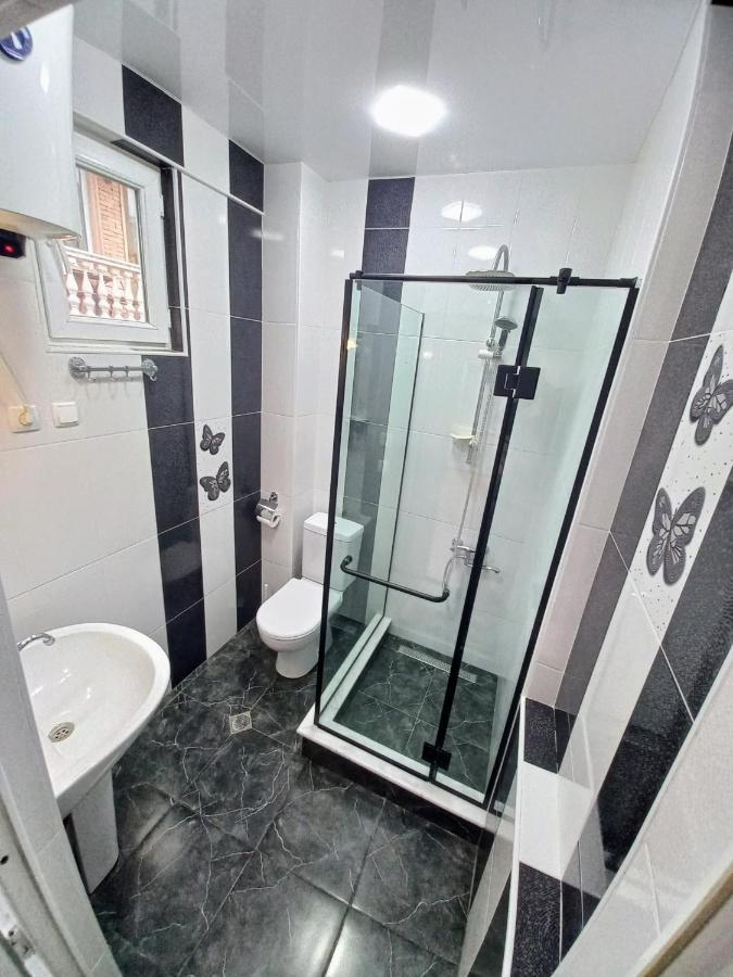 ApartHotel RioNi Kutaisi Esterno foto