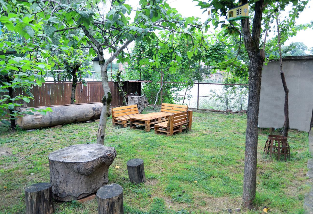 ApartHotel RioNi Kutaisi Esterno foto
